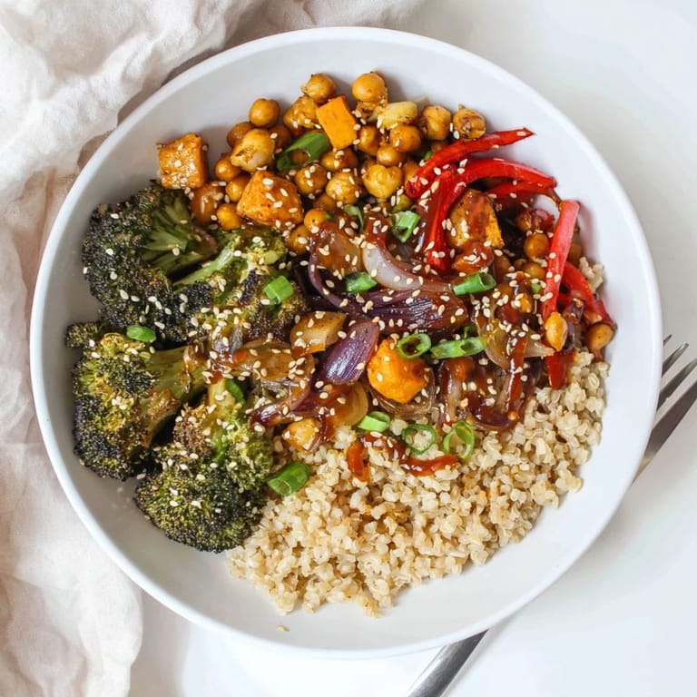 Satisfying Bold Sauce Drizzle Bowls loaded with protein, greens, and savory sauces.